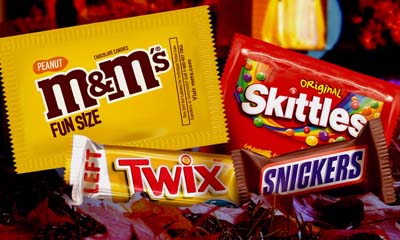 Free Trunk of Halloween Treats from Mars
